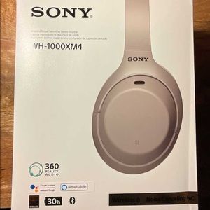 NEW Sony 1000XM4 Headphones